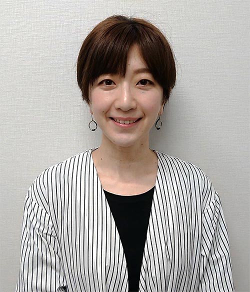 白﨑 亜紀子